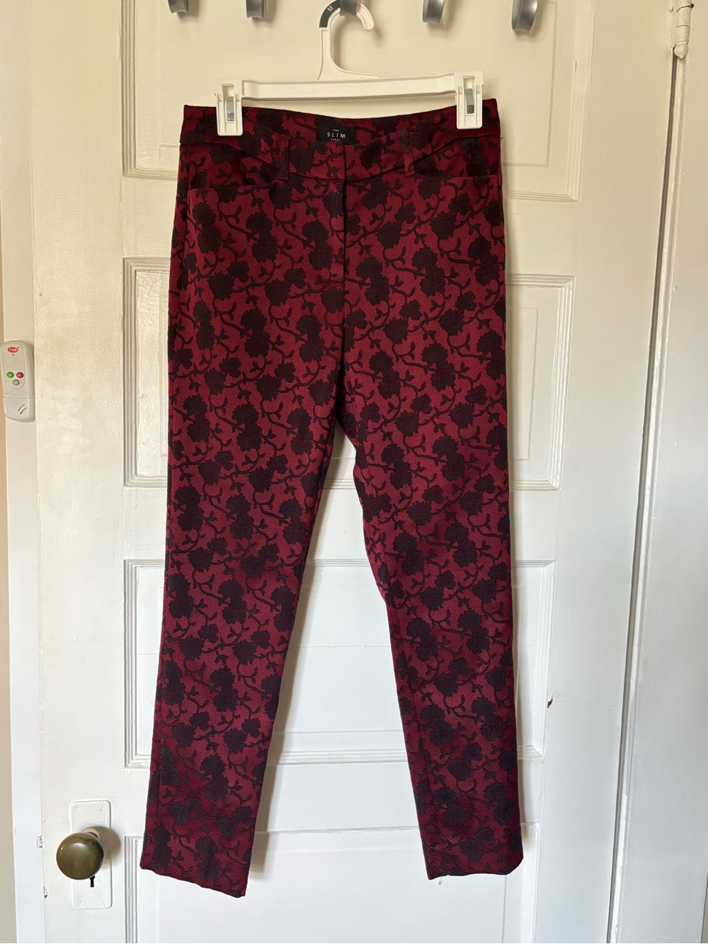 WHBM Capri Pants